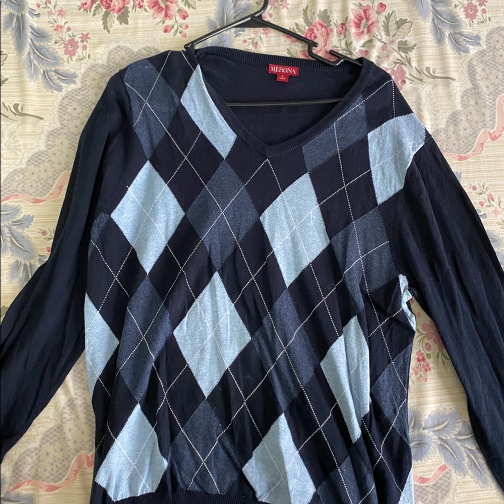 Long sleeve sweater